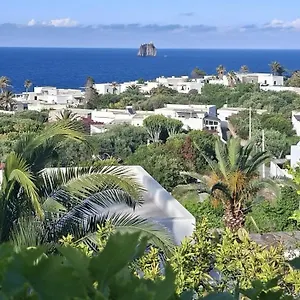 Aquilone Bed & Breakfast Stromboli